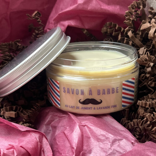 Savon à barbe au lait de jument et lavande fine